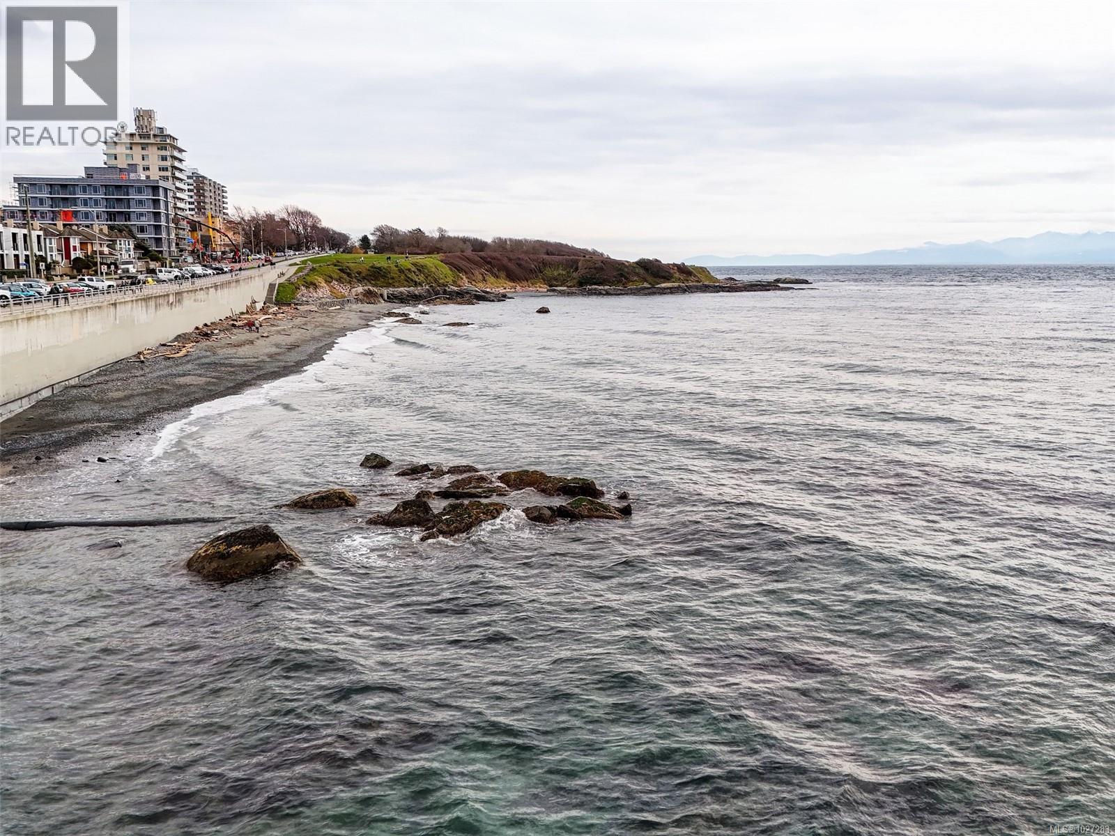 106 119 Ladysmith Street, Victoria