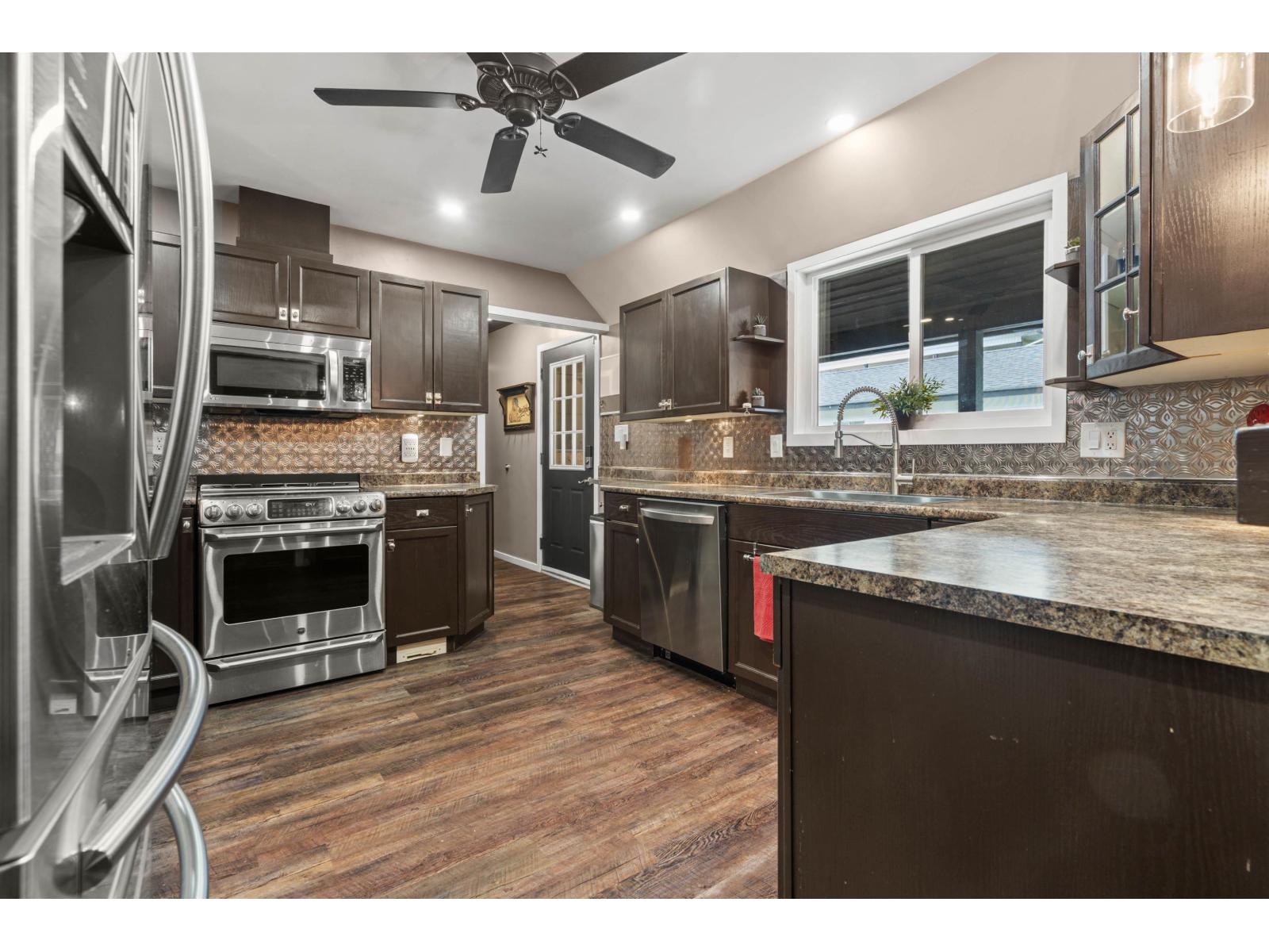 1752 CEDAR PLACE, Agassiz, Agassiz