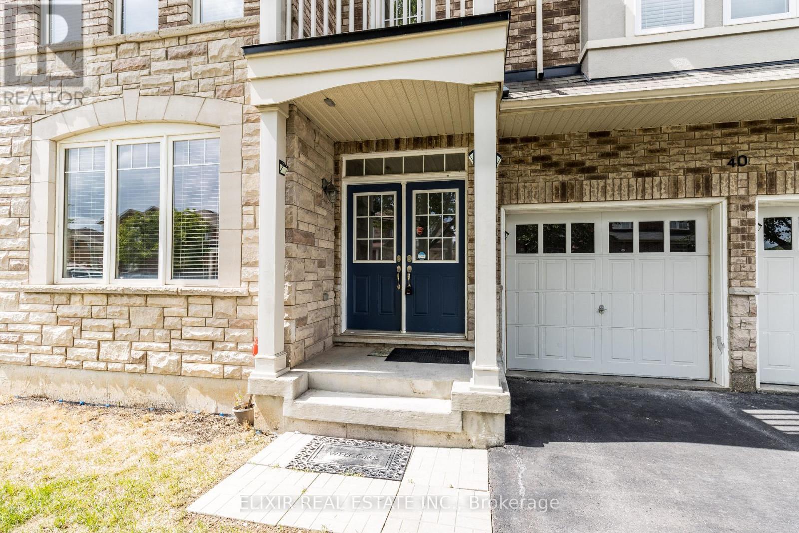 40 PERSONNA CIRCLE - Photo 3 of 22, Brampton (Credit Valley), Ontario