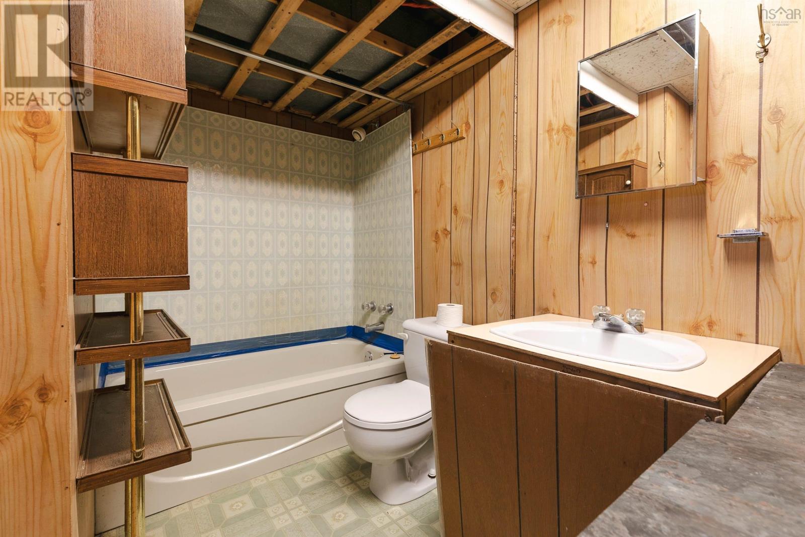 Property 26 of 33 of 26 Penhorn Drive