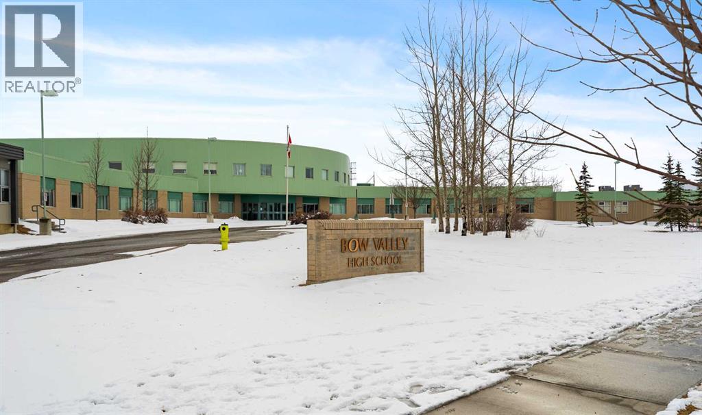 132 Bow Ridge Drive, Cochrane