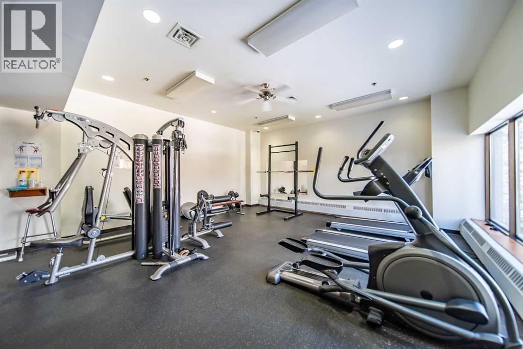 Single Family House for Sale in    Avenue NW Bowness Calgary 