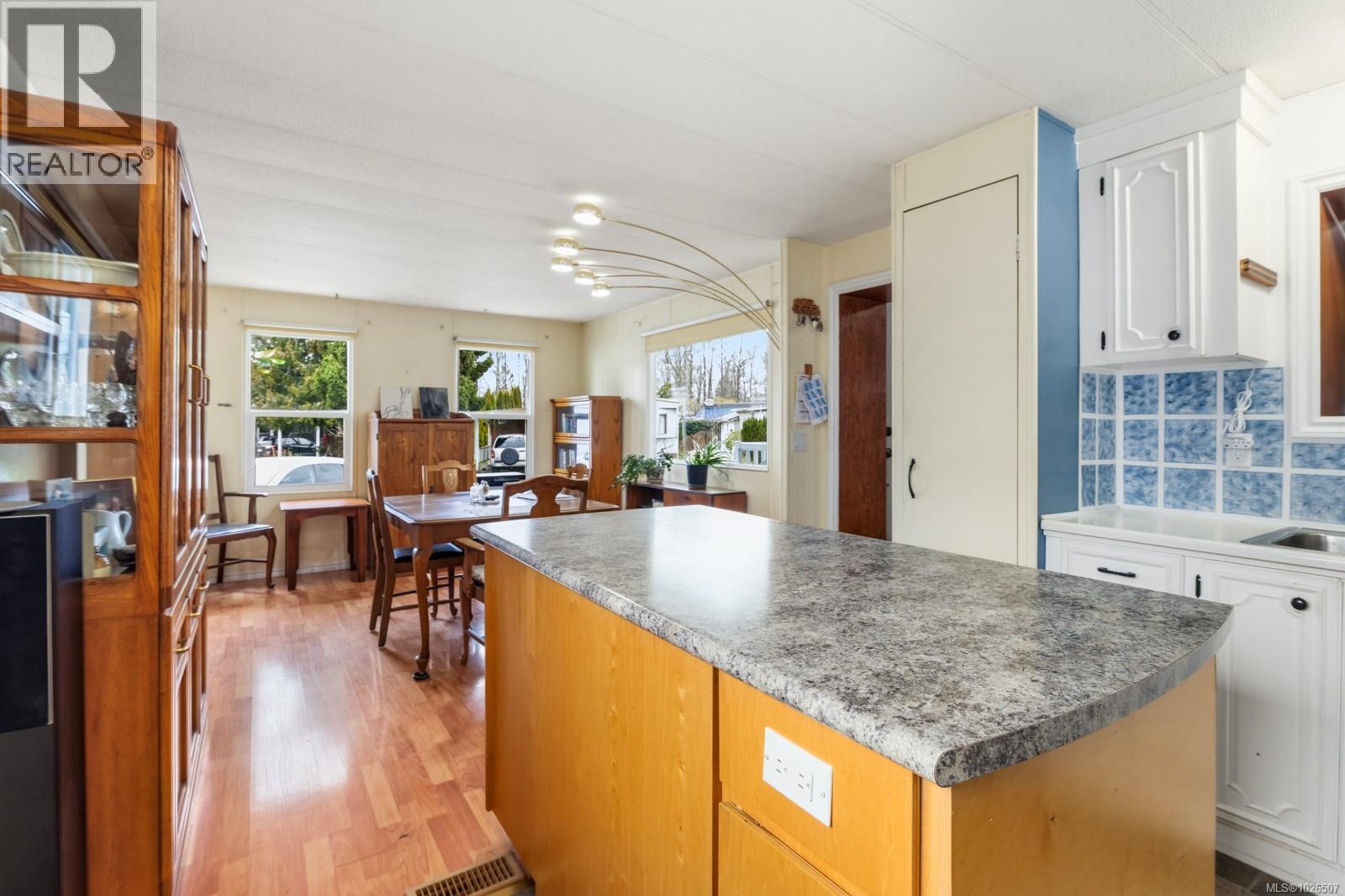 241 2885 Boys Rd, Duncan