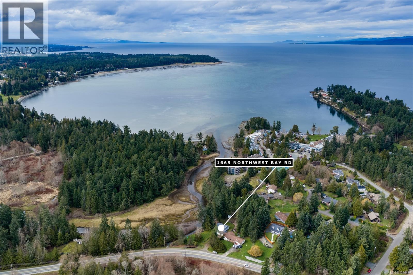 1665 Northwest Bay Rd, Nanoose Bay