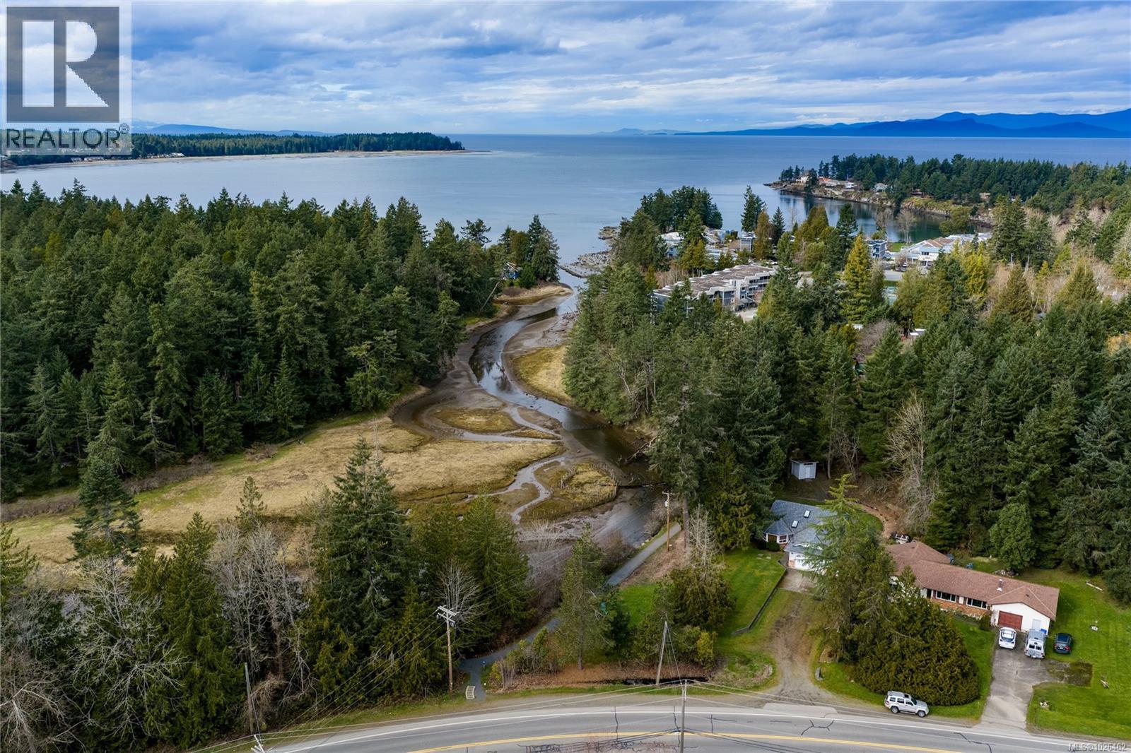 1665 Northwest Bay Rd, Nanoose Bay