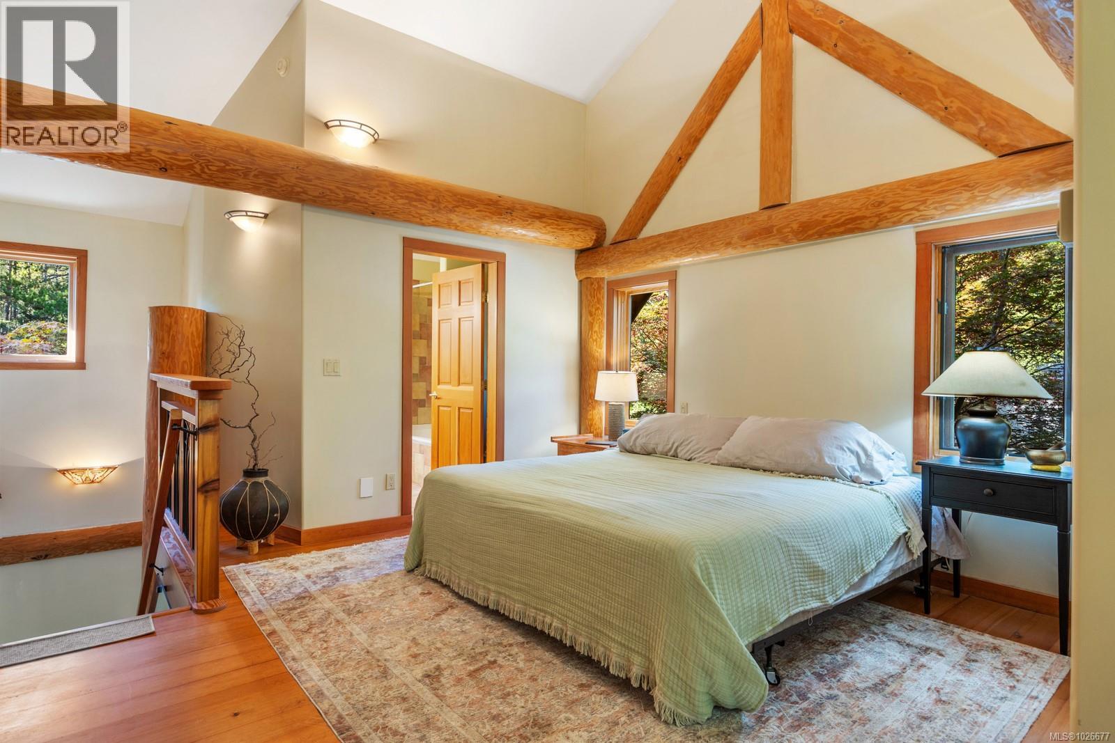 900 Spider Lake Rd, Qualicum Beach