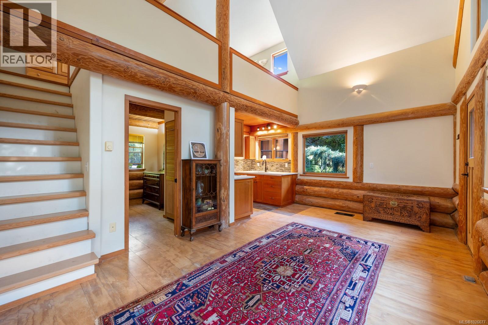 900 Spider Lake Rd, Qualicum Beach