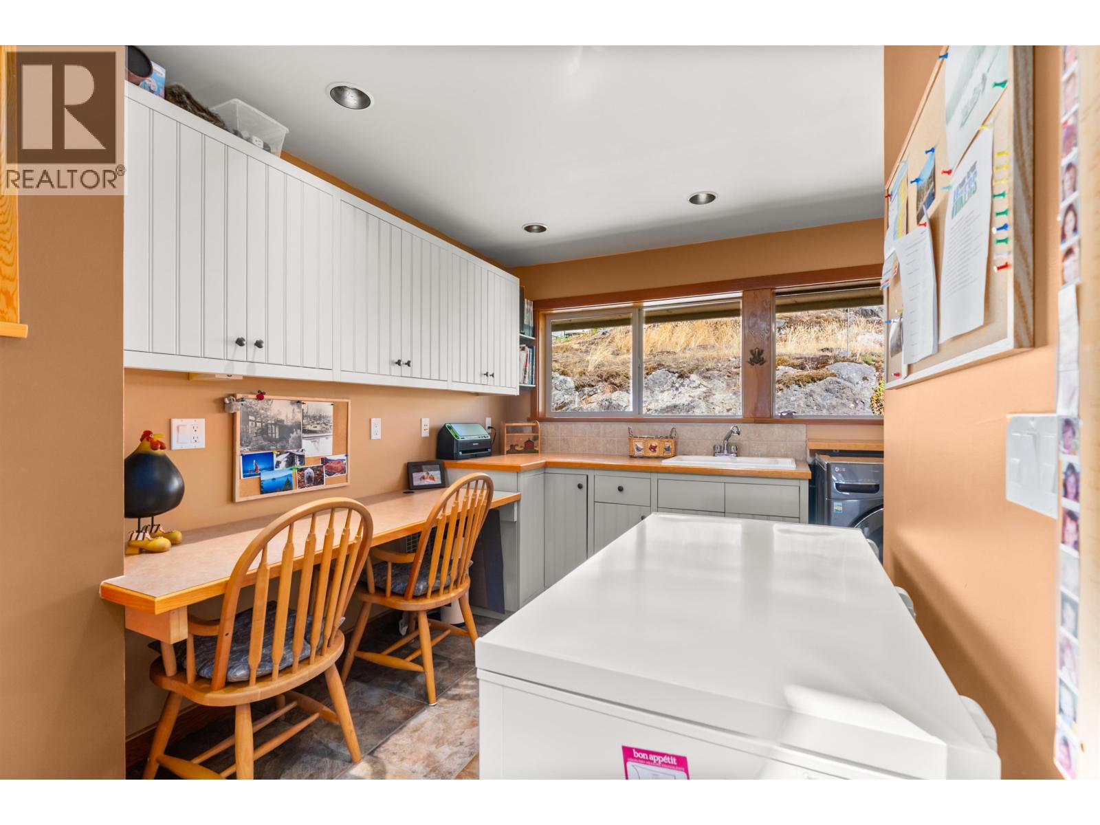 4266 ORCA ROAD, Garden Bay