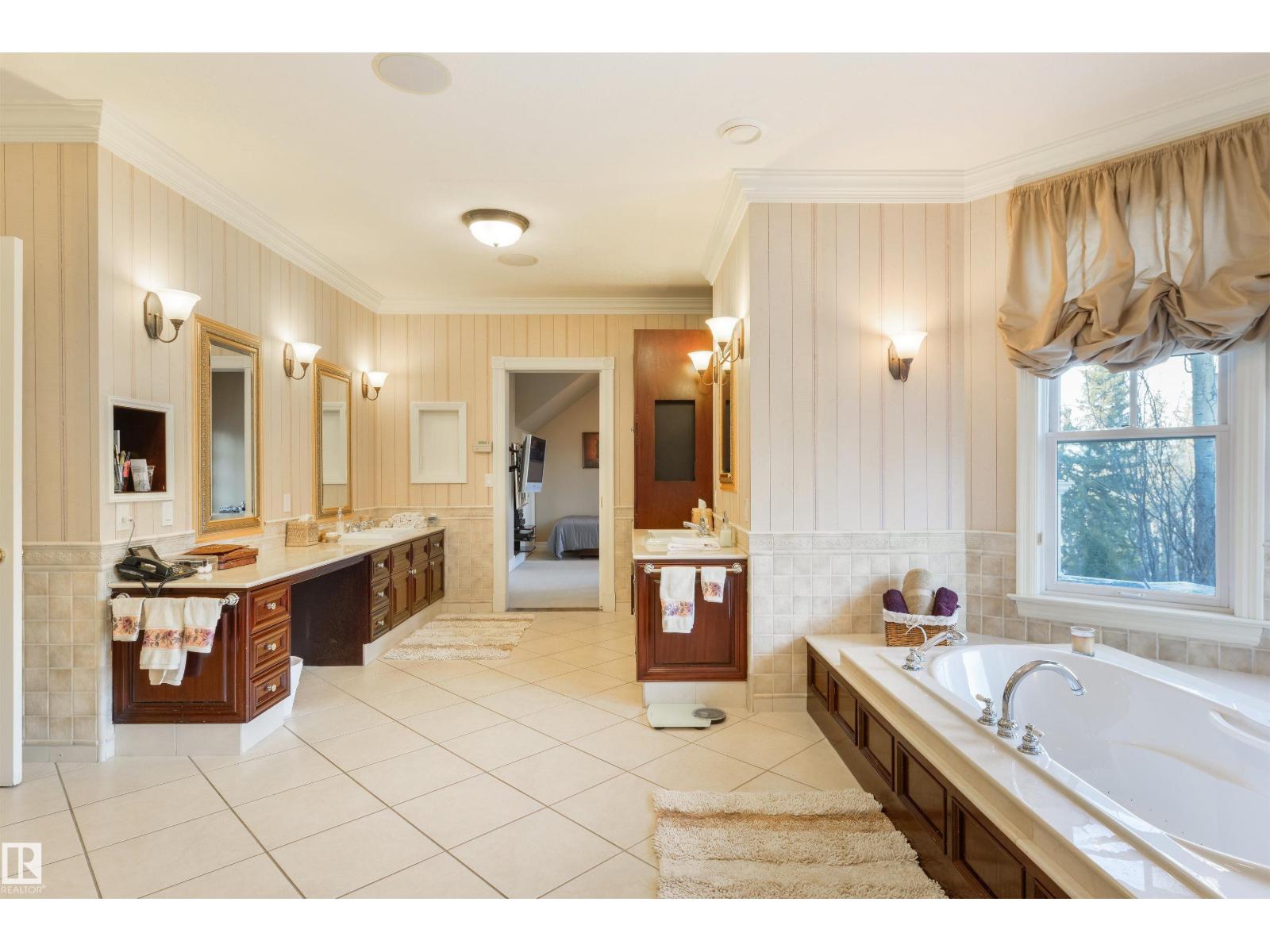 108 WESTBROOK DR NW - 45