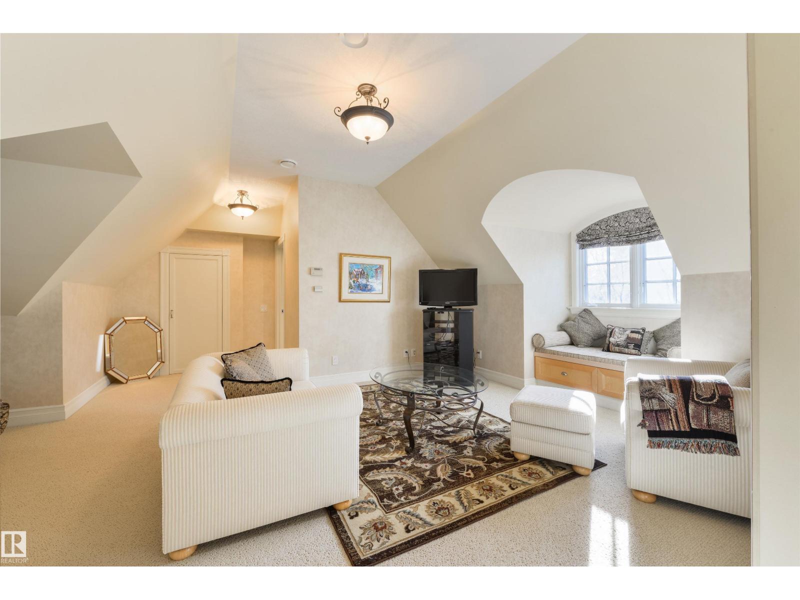 108 WESTBROOK DR NW - 55