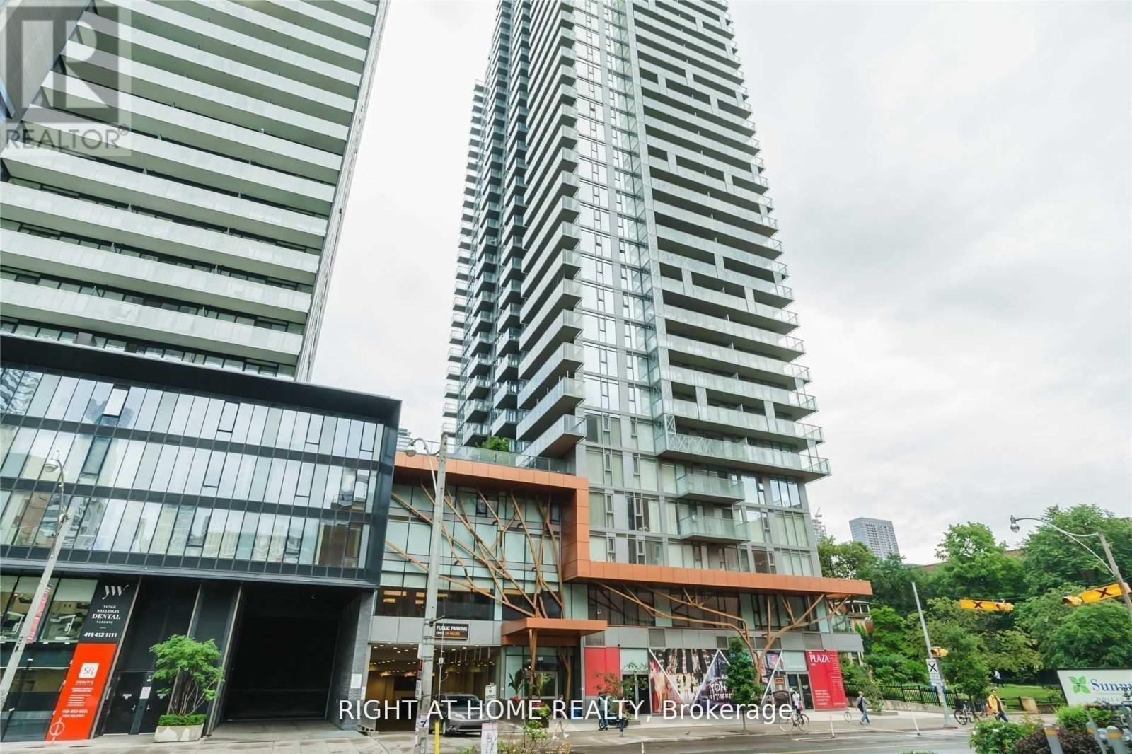 1505 - 50 WELLESLEY STREET E