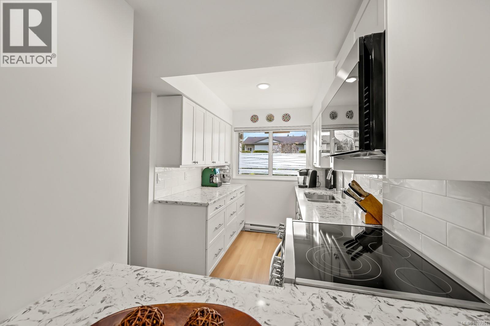 305 1537 Noel Ave, Comox