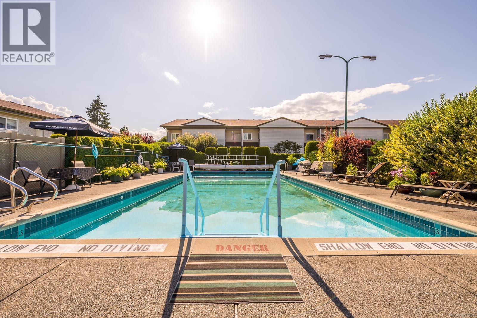 305 1537 Noel Ave, Comox