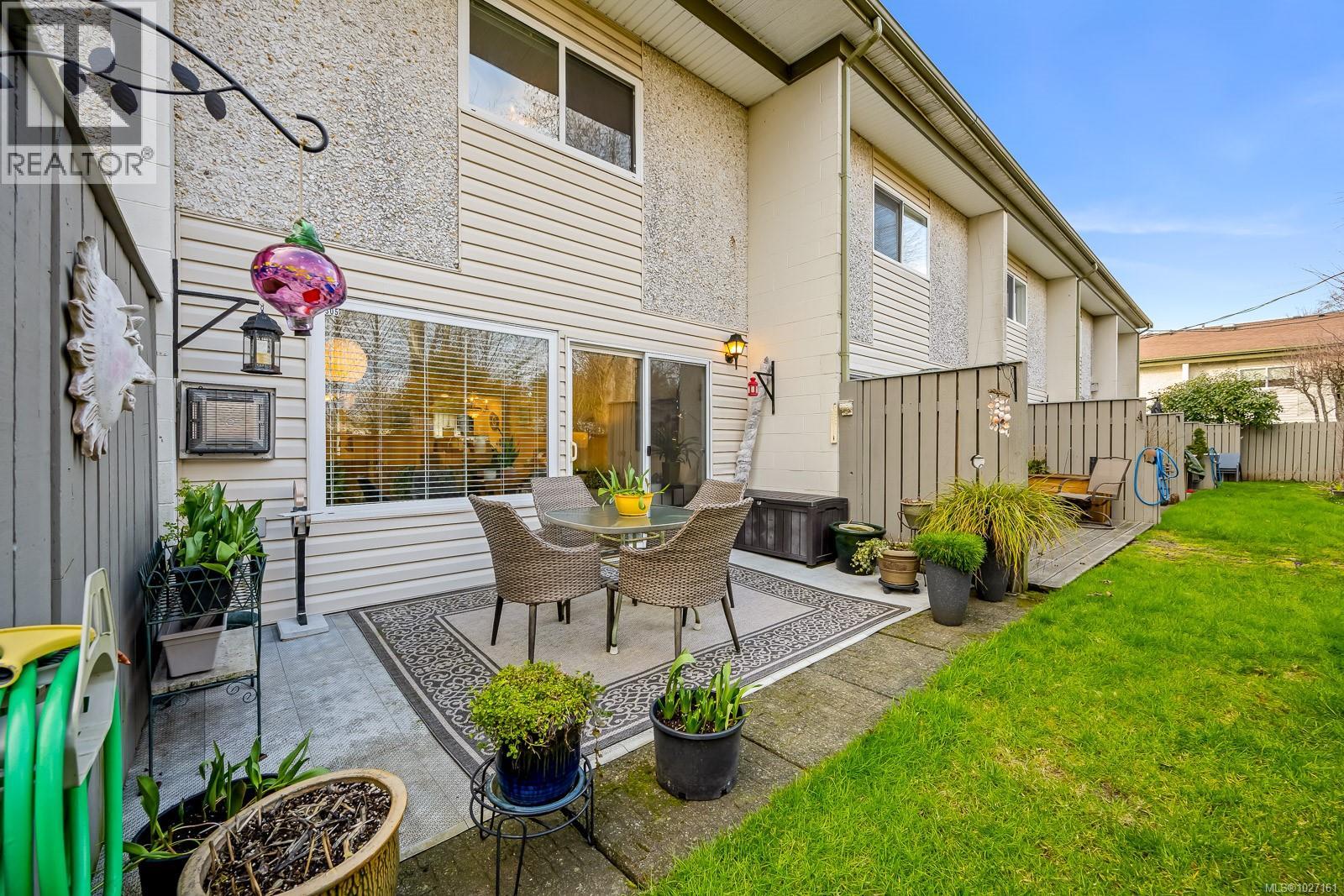 305 1537 Noel Ave, Comox