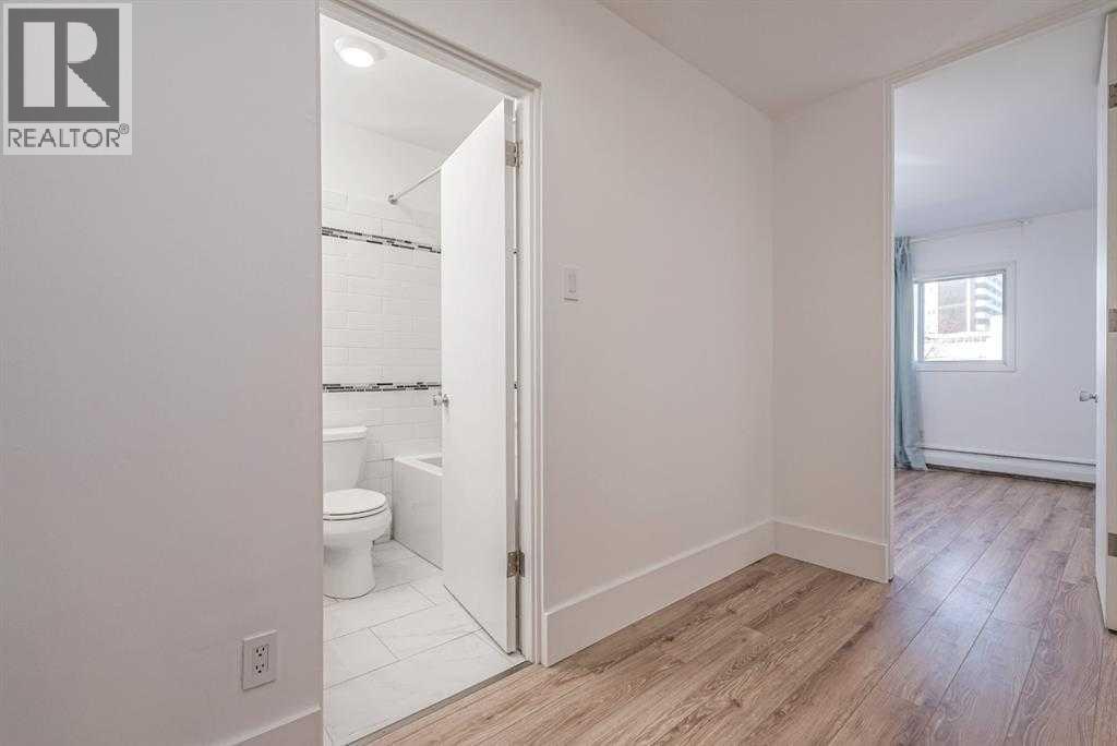 
          6919 Elbow Drive Southwest
            <br/>
            <span>Calgary</span>
            , 
            <span>AB</span>
             <span>T2V0E6</span>
         - Photo 22