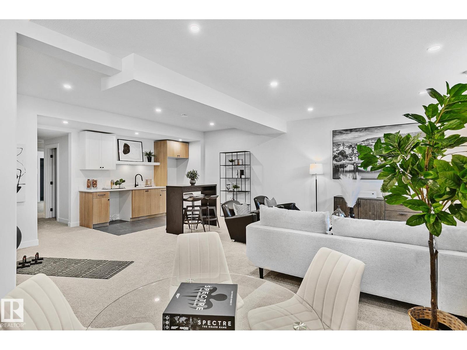 
          11238 61 Street NW
            <br/>
            <span>Edmonton</span>
            , 
            <span>AB</span>
             <span>T5W4A5</span>
         - Photo 48