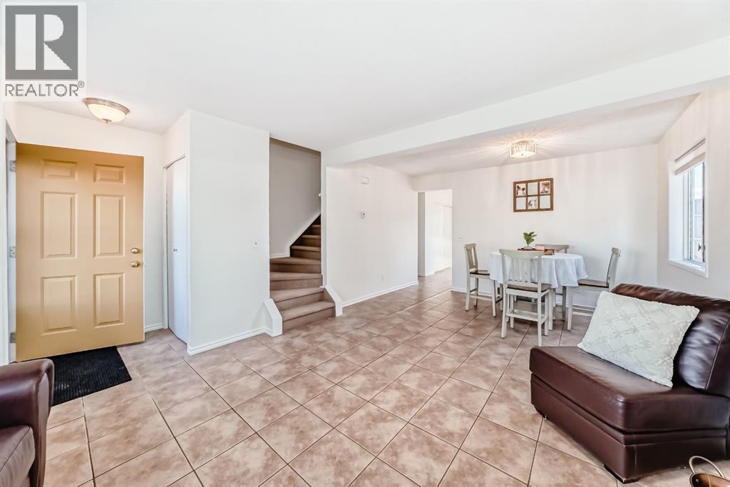 Single Family House for Sale in  MARTINRIDGE Place NE Martindale Calgary 