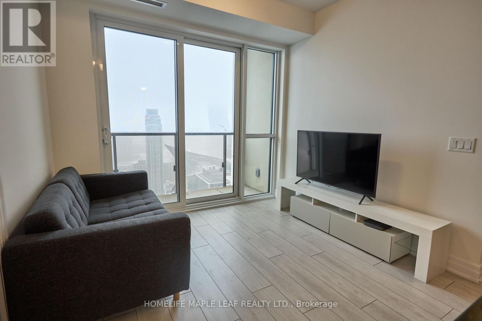#3201 30 ELM DRIVE W - 11