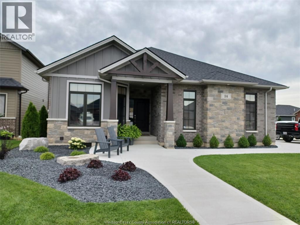 14 LUKAS DRIVE - Photo 3 of 49, Kingsville, Ontario