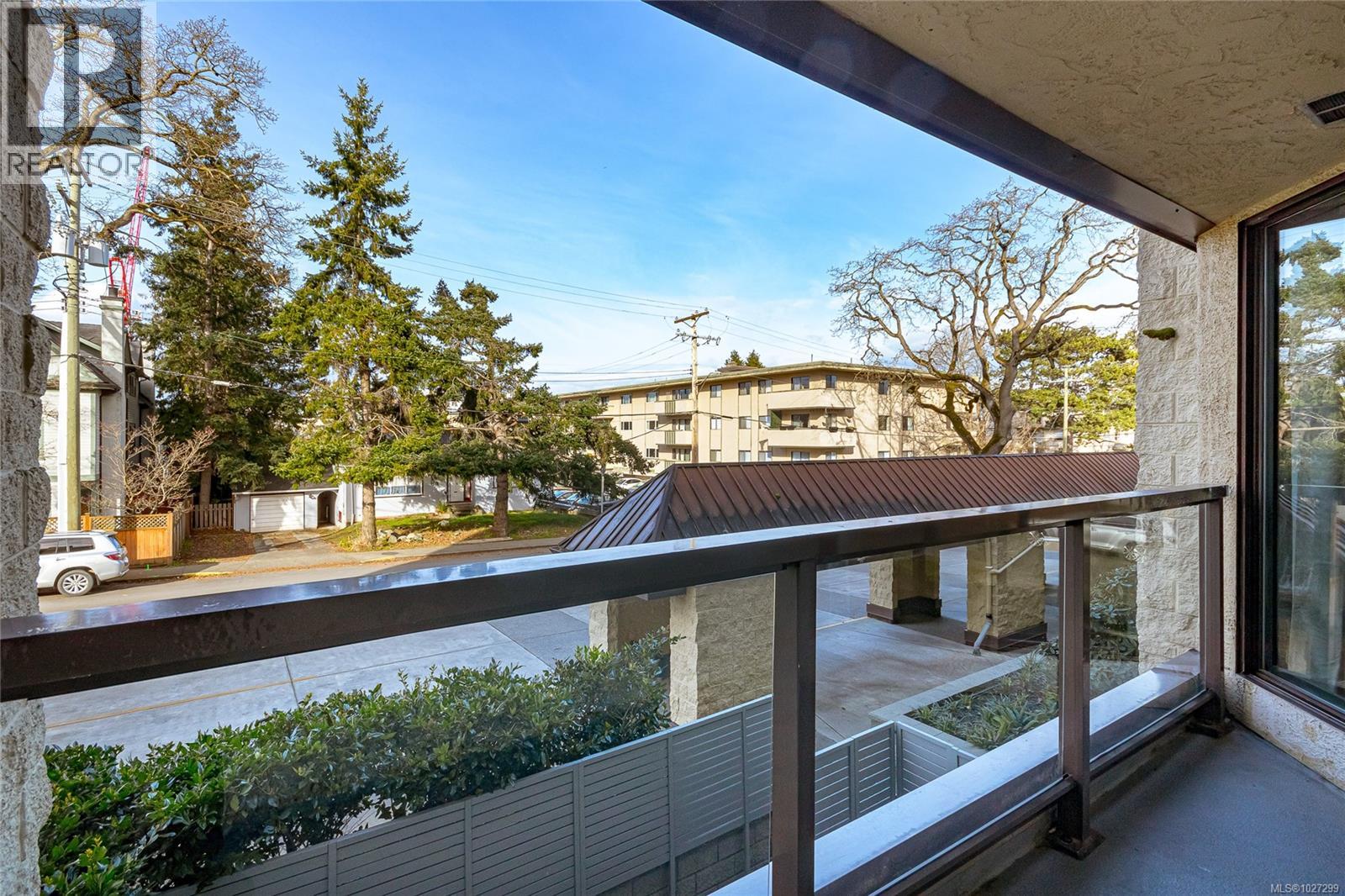 209 1745 Leighton Road, Victoria