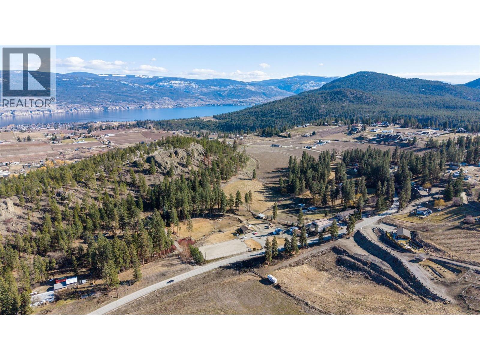 5615 Simpson Road, Summerland