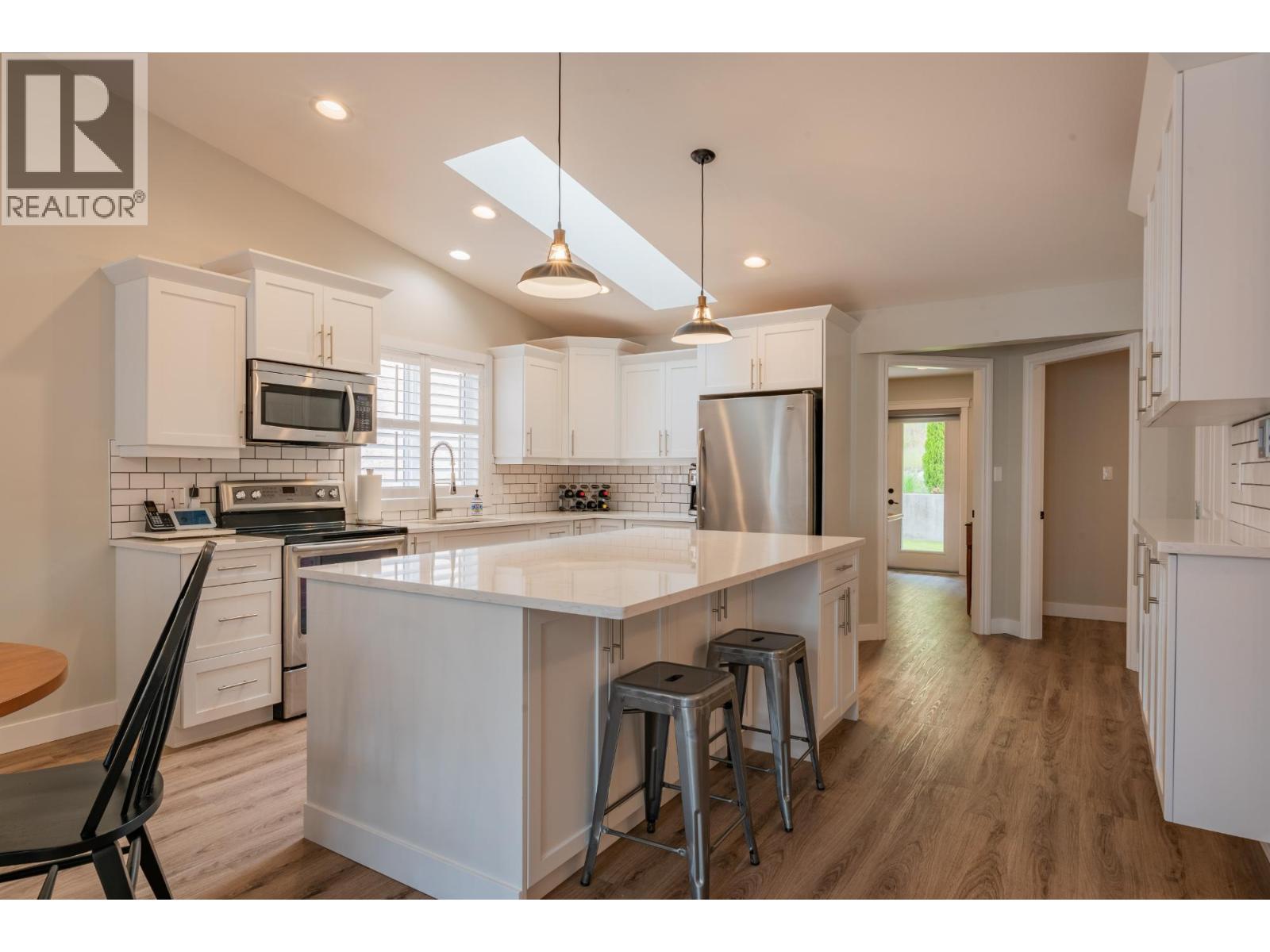 7981 BIRCHWOOD Drive, Trail