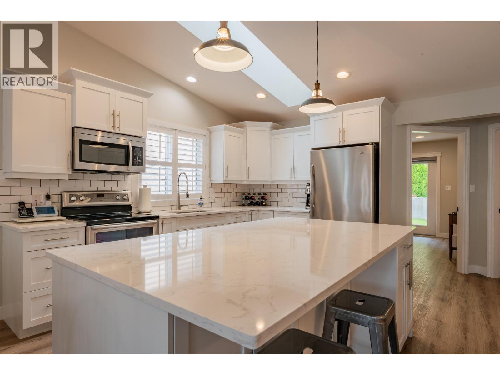 7981 BIRCHWOOD Drive - 5