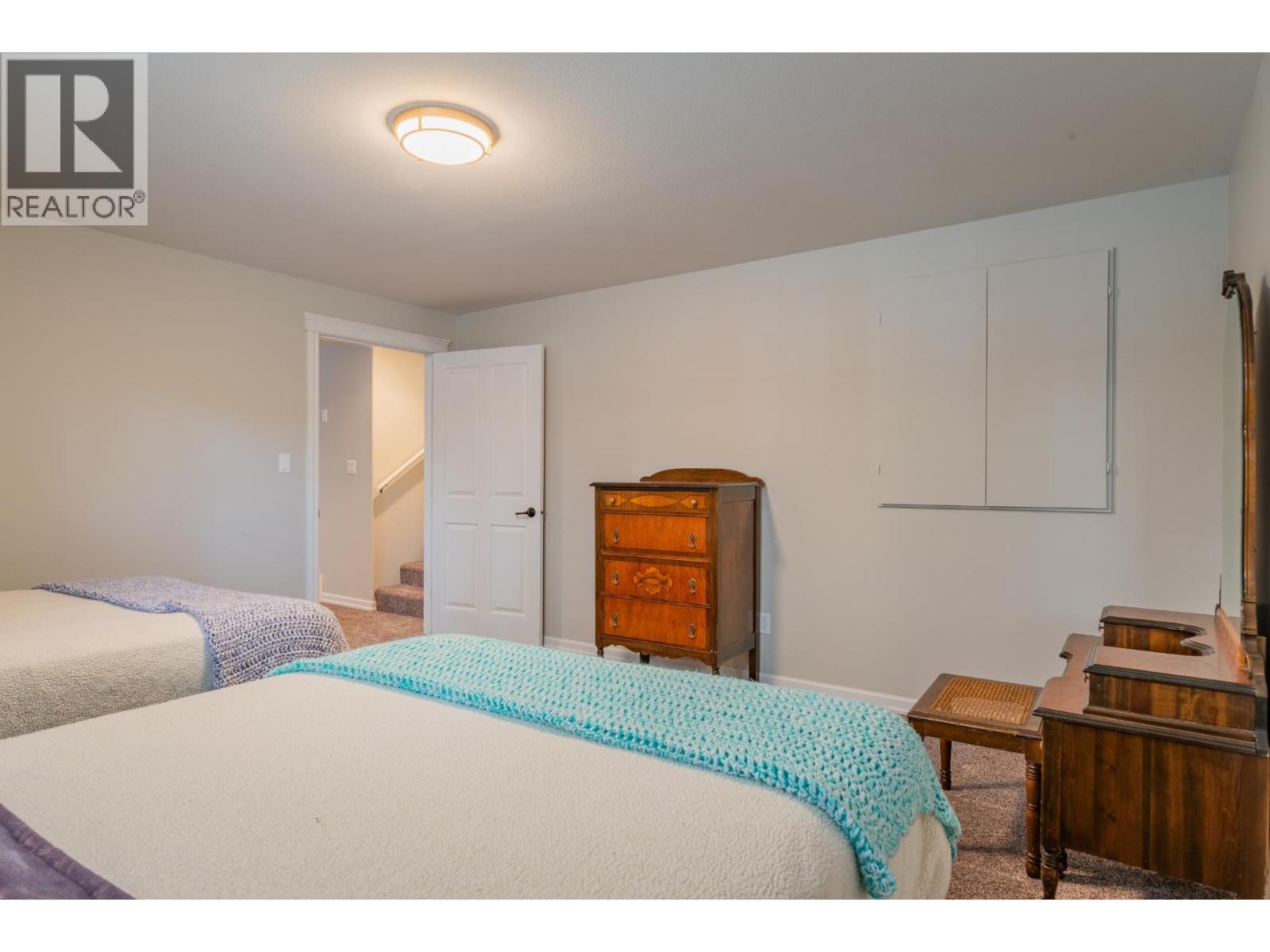 7981 BIRCHWOOD Drive - 21