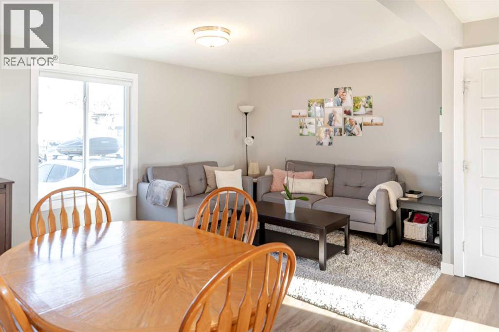 9709 102 Avenue - Photo 5 of 25, Clairmont, Alberta