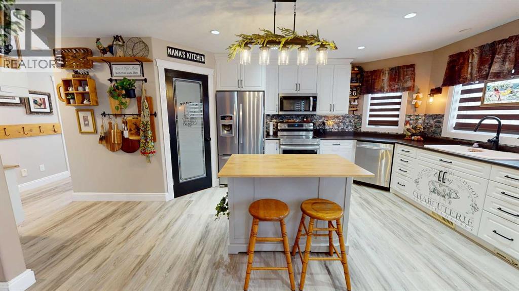 107, 662066 Rge Rd 181 Range - Photo 3 of 31, Grassland, Alberta