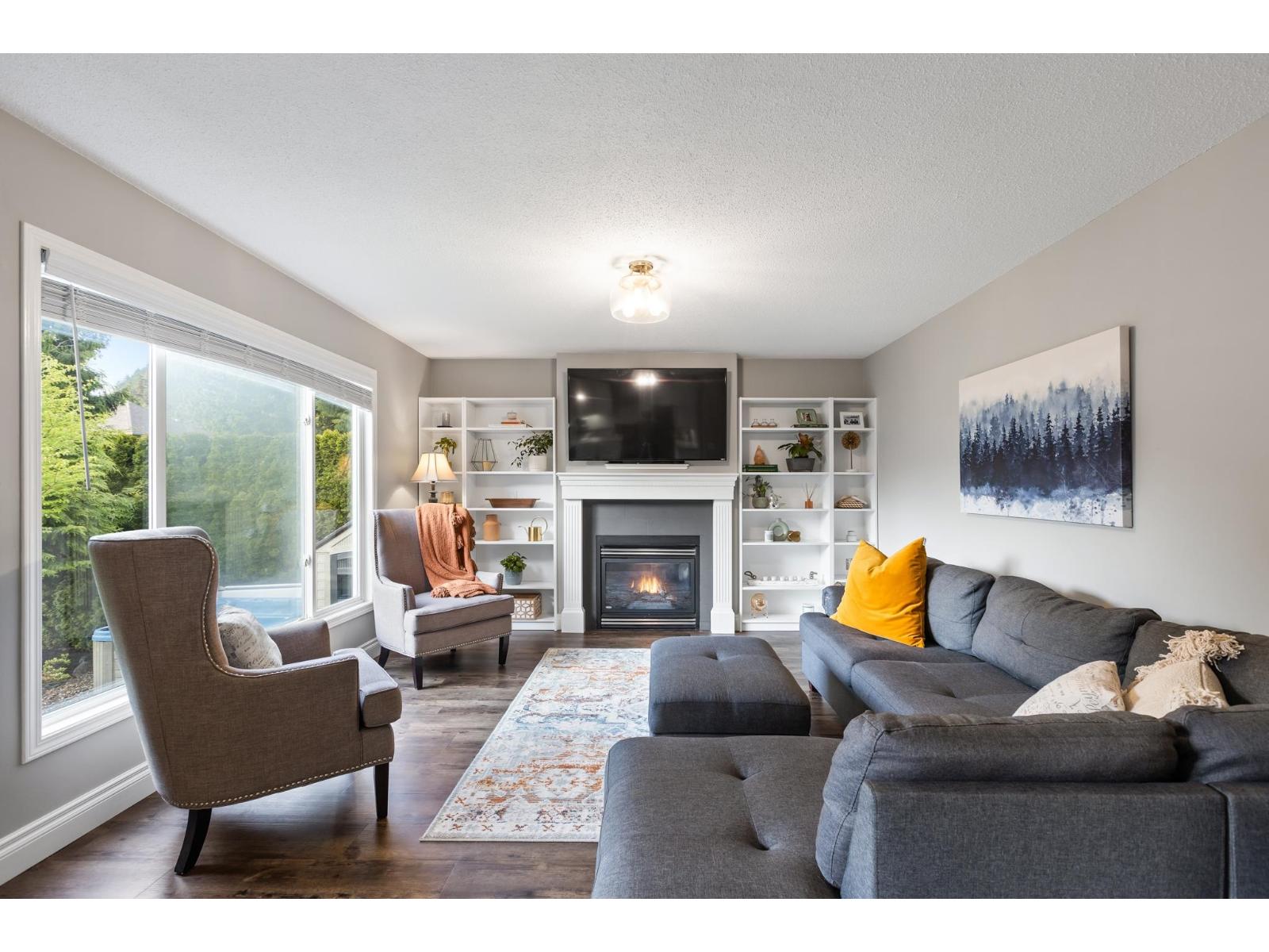 511 COTTONWOOD AVENUE, Harrison Hot Springs, Harrison Hot Springs