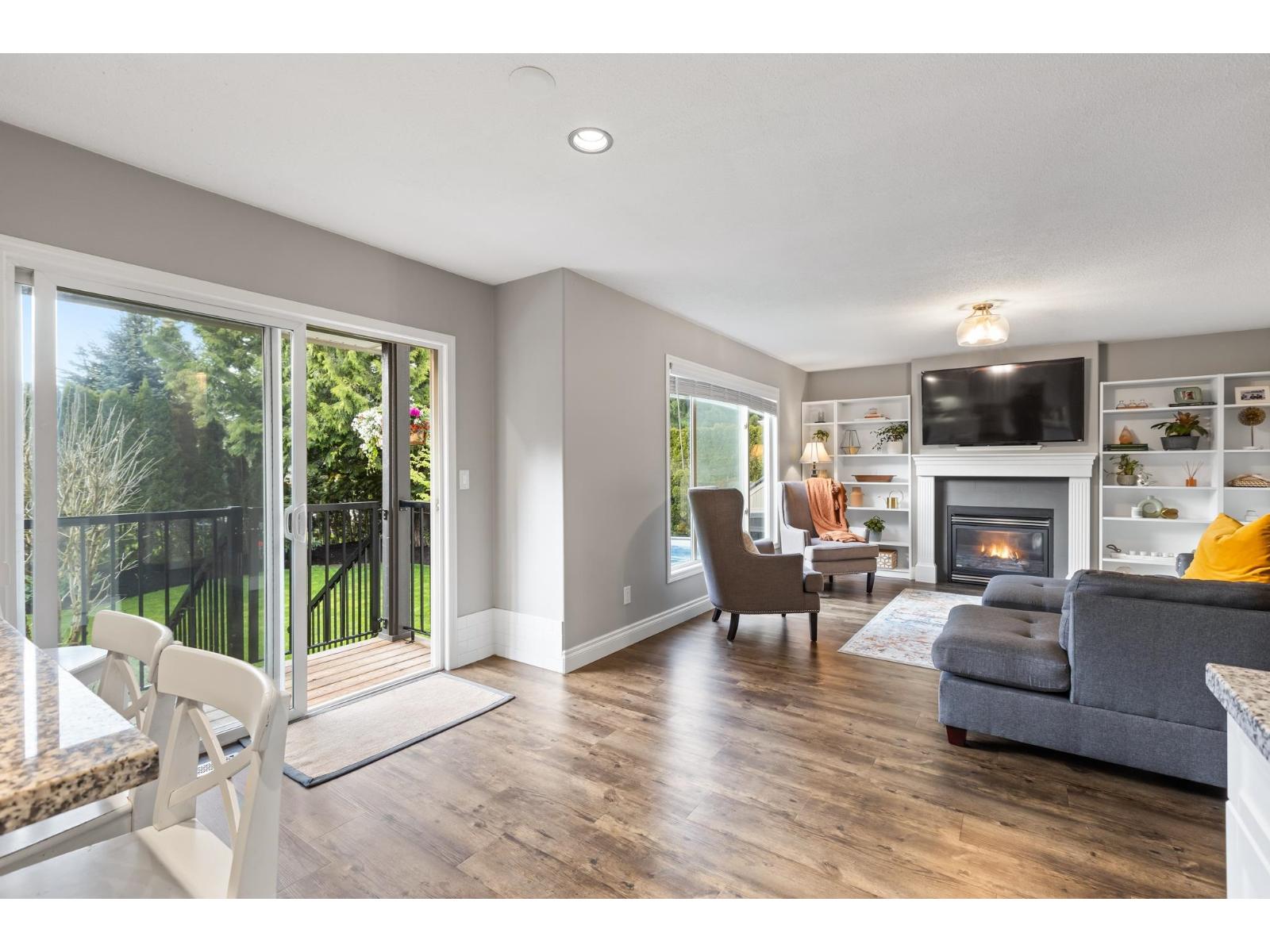 511 COTTONWOOD AVENUE, Harrison Hot Springs, Harrison Hot Springs