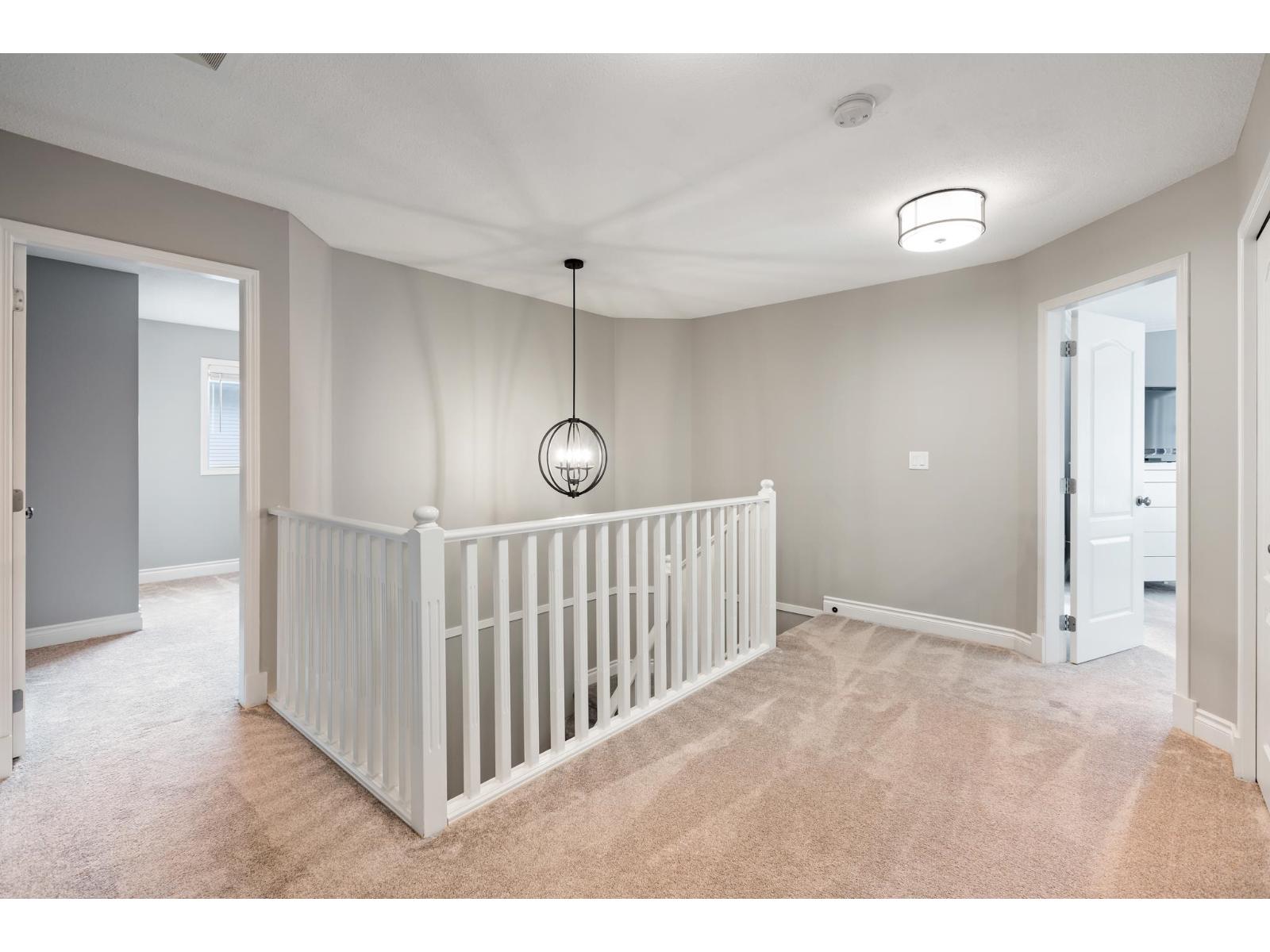 511 COTTONWOOD AVENUE, Harrison Hot Springs, Harrison Hot Springs