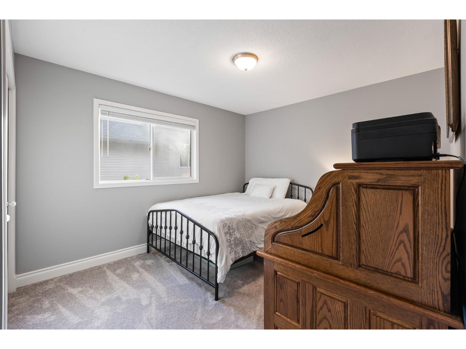 511 COTTONWOOD AVENUE, Harrison Hot Springs, Harrison Hot Springs