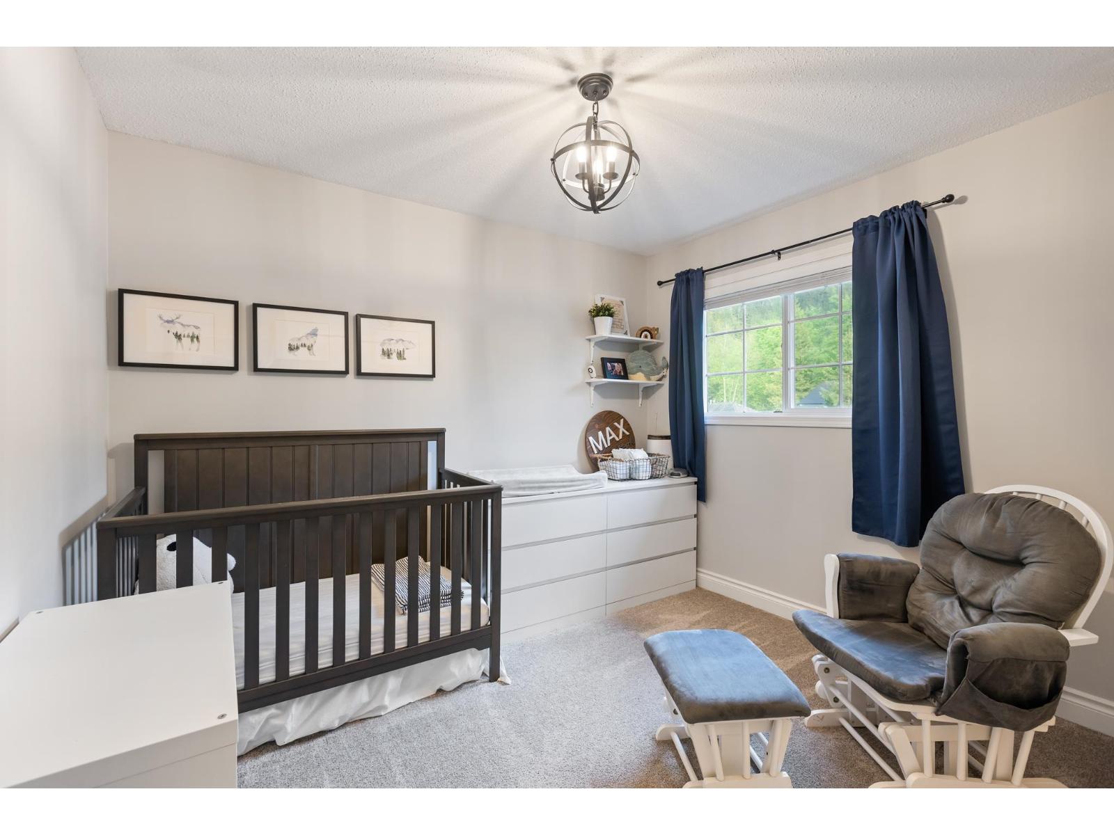 511 COTTONWOOD AVENUE, Harrison Hot Springs, Harrison Hot Springs