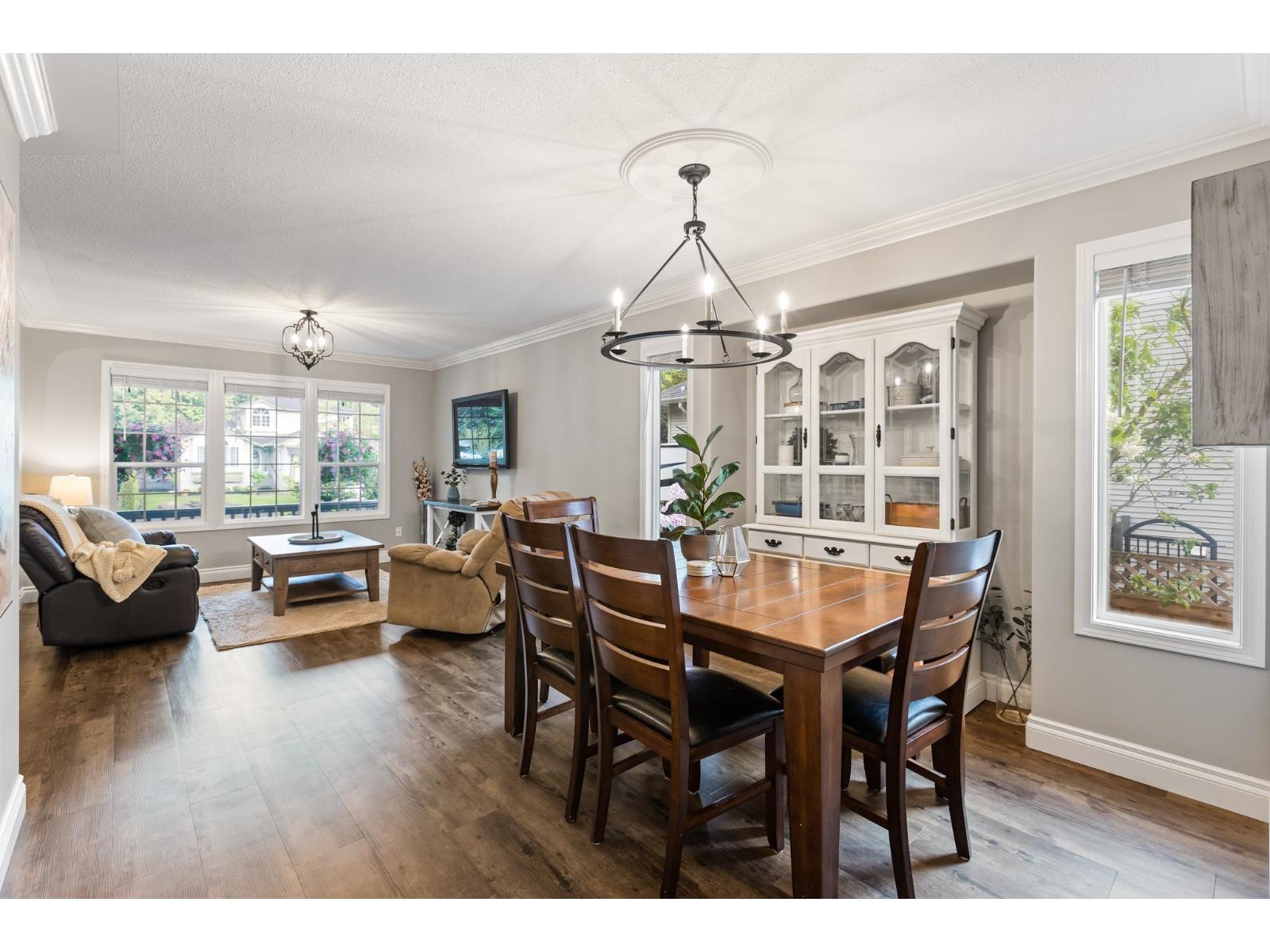 511 COTTONWOOD AVENUE, Harrison Hot Springs, Harrison Hot Springs