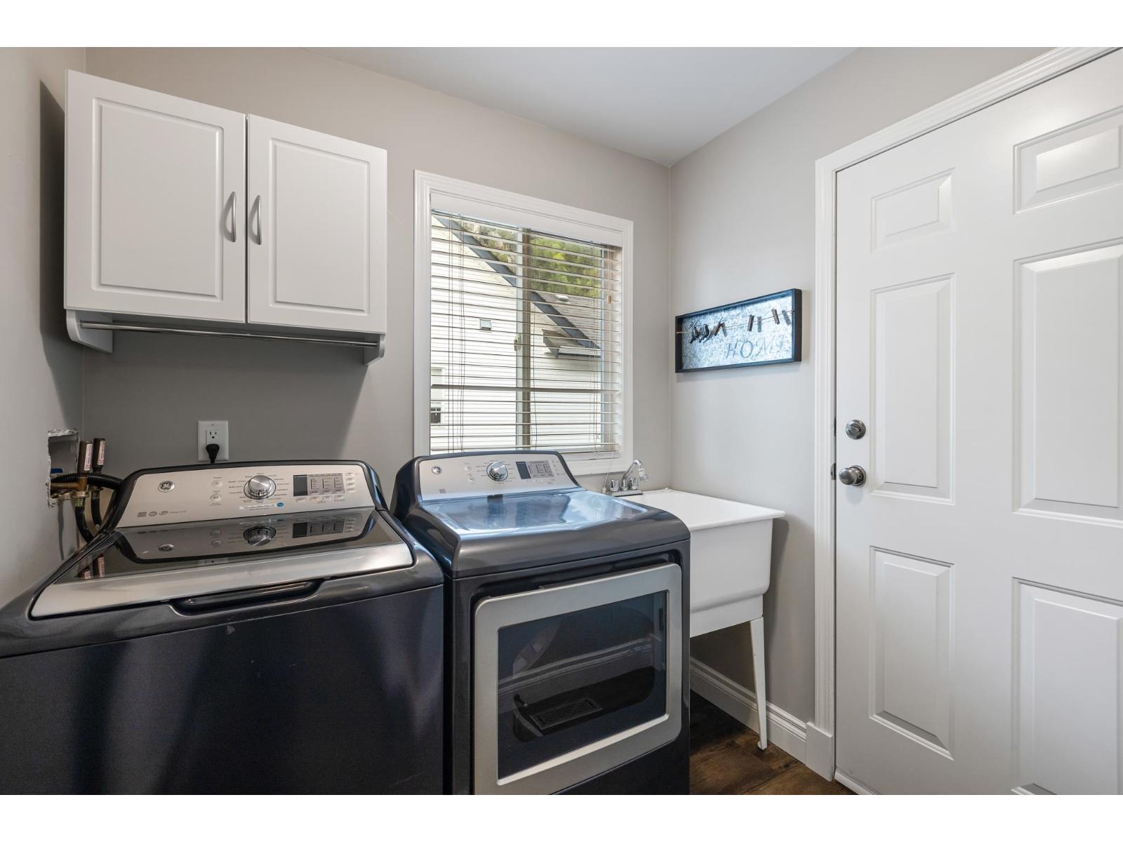 511 COTTONWOOD AVENUE, Harrison Hot Springs, Harrison Hot Springs