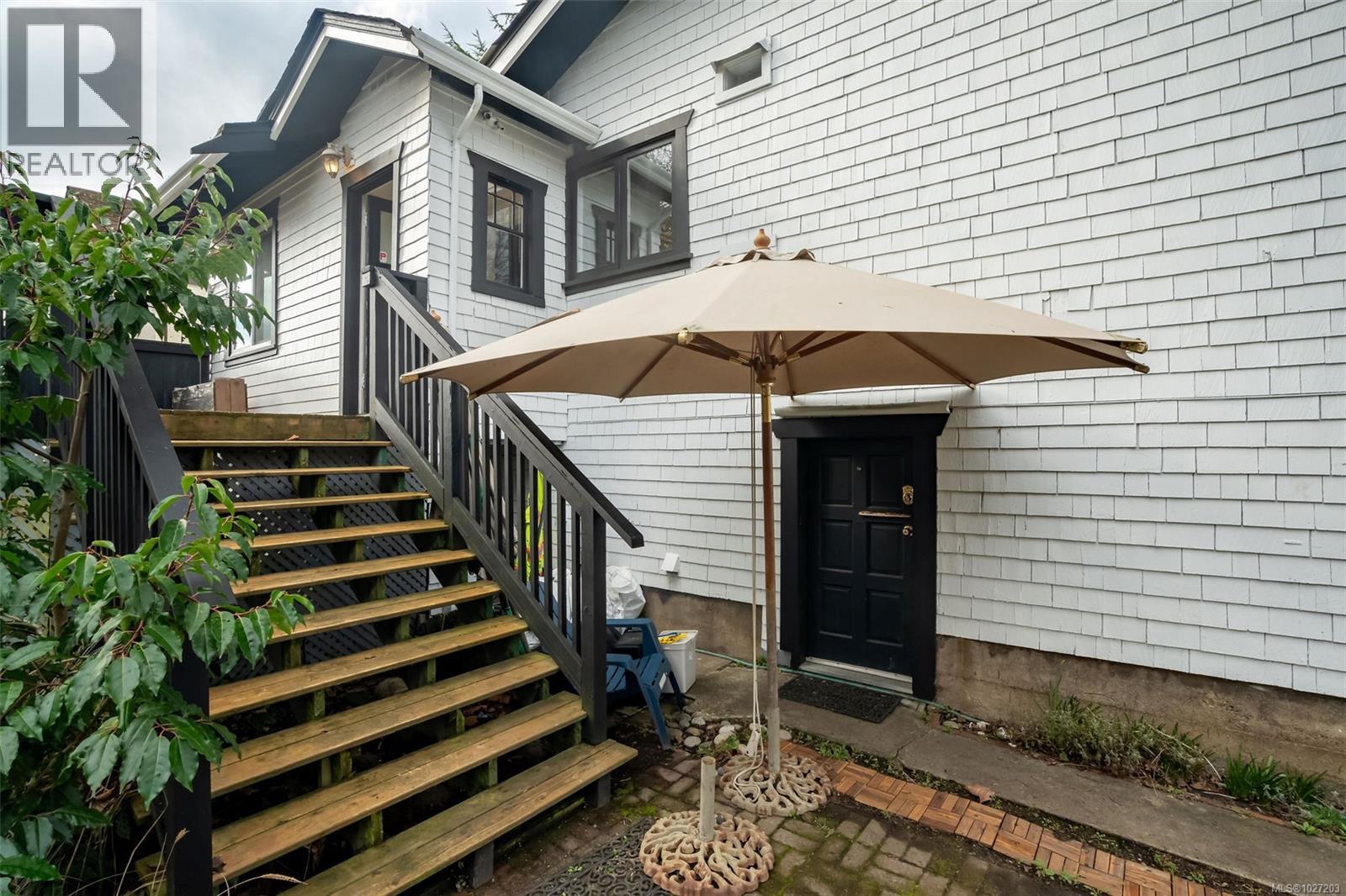  3107 Balfour Avenue, Victoria