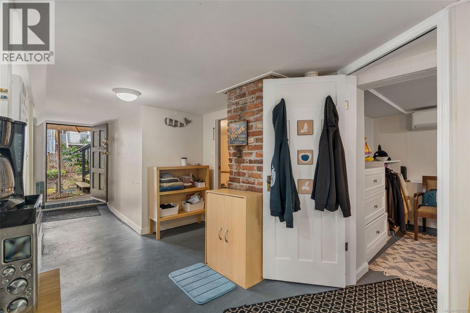  3107 Balfour Avenue, Victoria