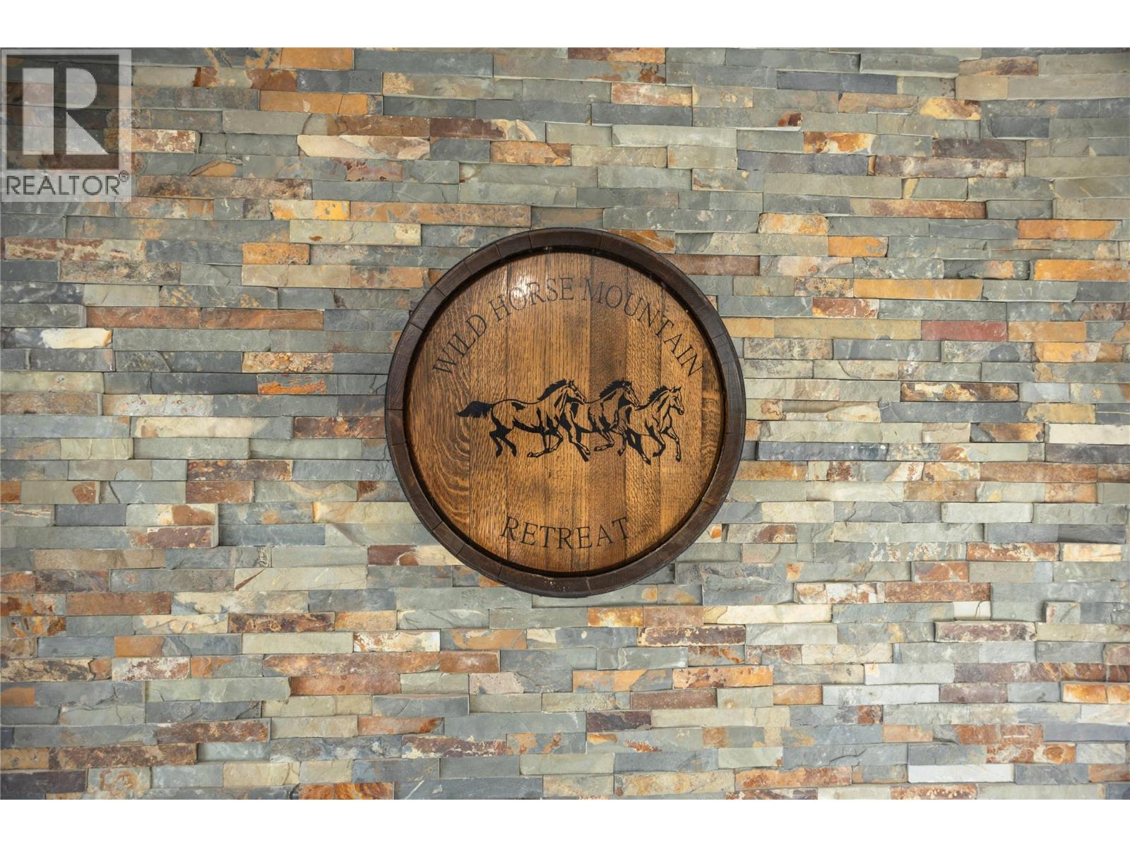 432 HWY 97 Highway, Summerland