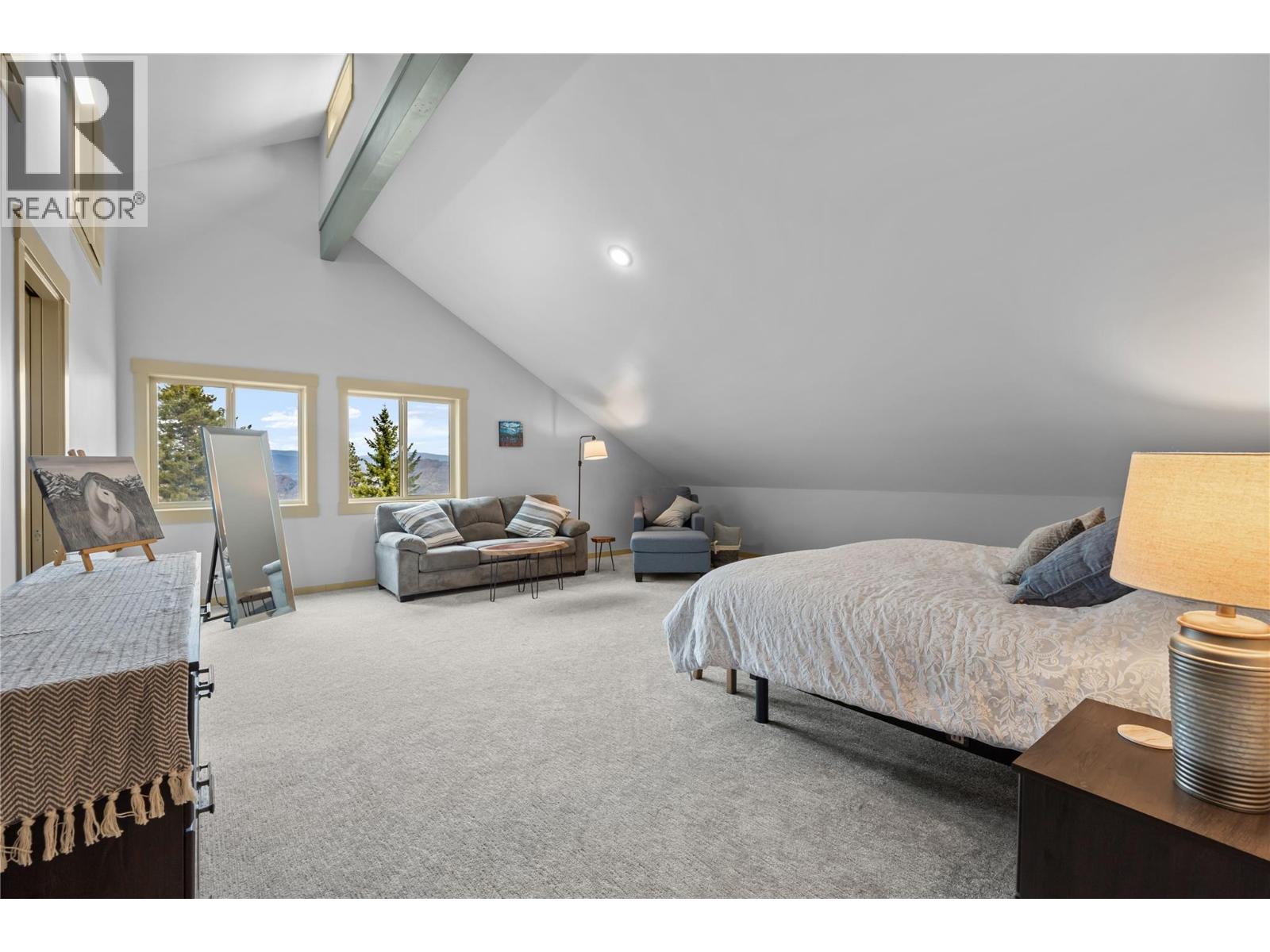 432 HWY 97 Highway, Summerland