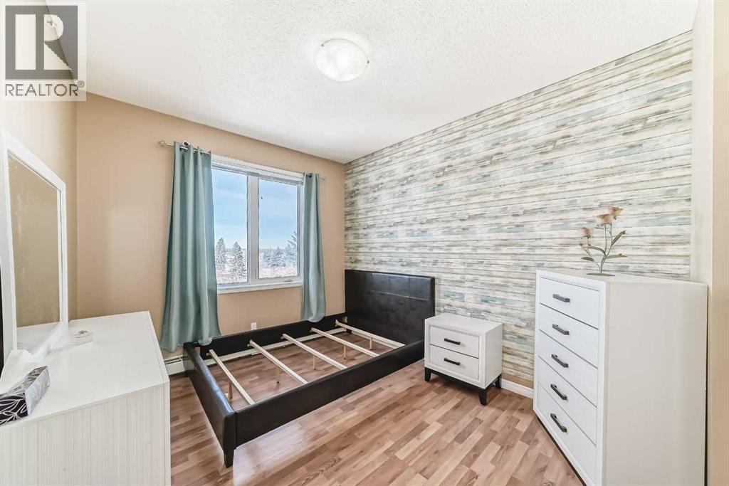 Single Family House for Sale in    Street SE Penbrooke Meadows Calgary 