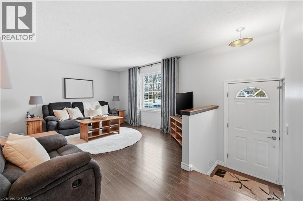 2112 CAVENDISH Drive - Photo 5 of 50, Burlington, Ontario