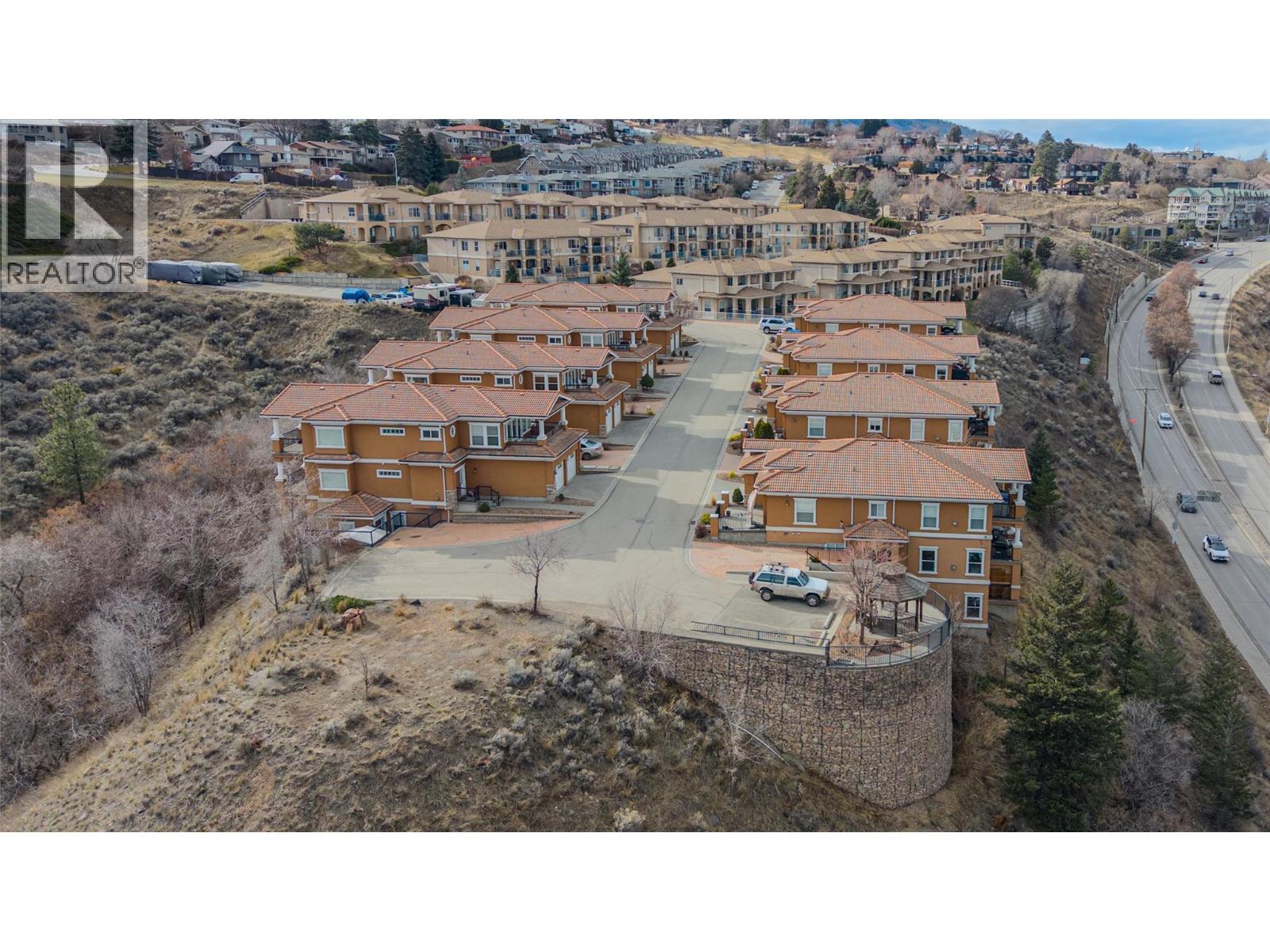 875 Sahali Terrace Unit# 13, Kamloops