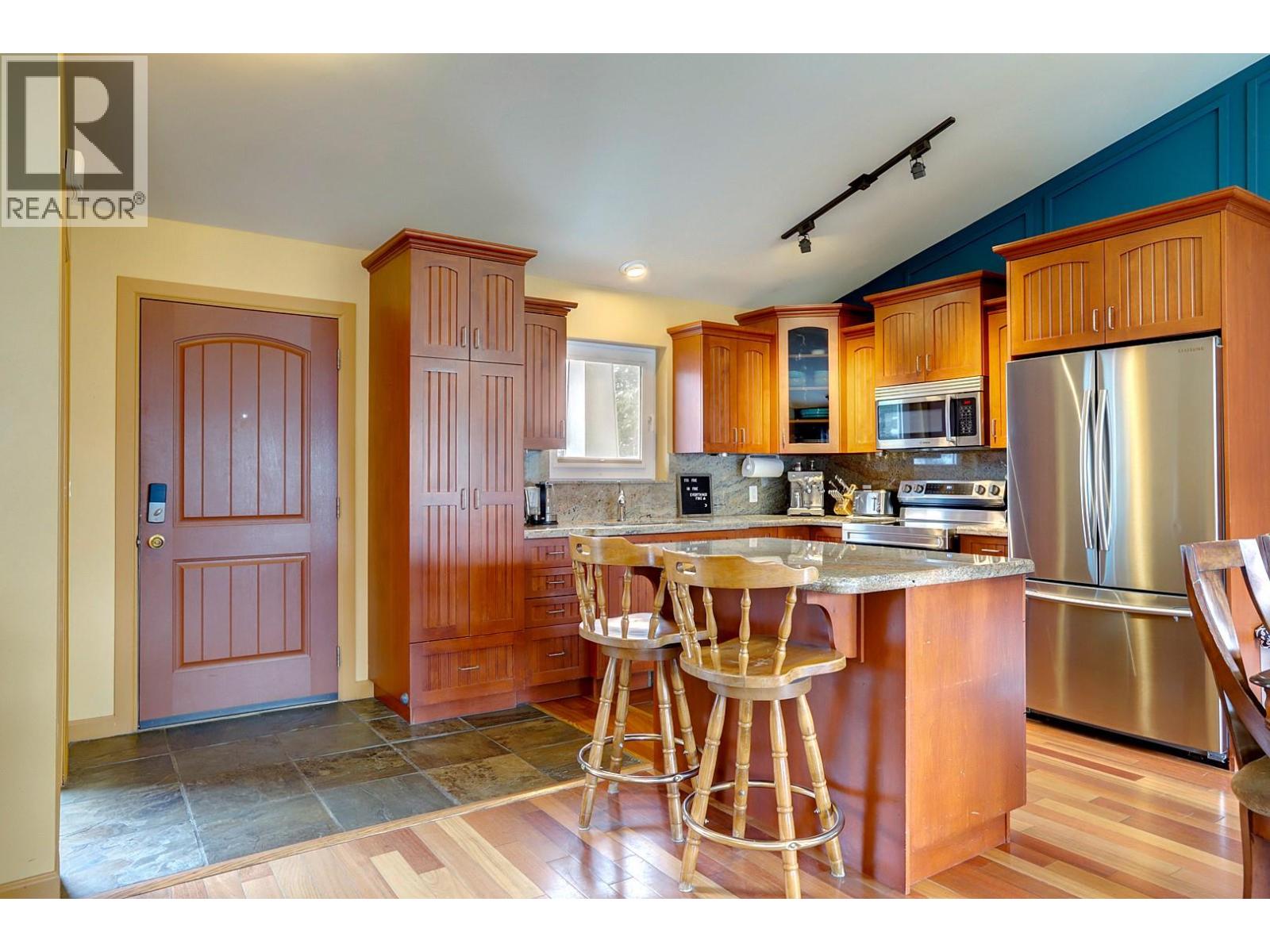 500 Old Spallumcheen Road Unit# 104, Sicamous