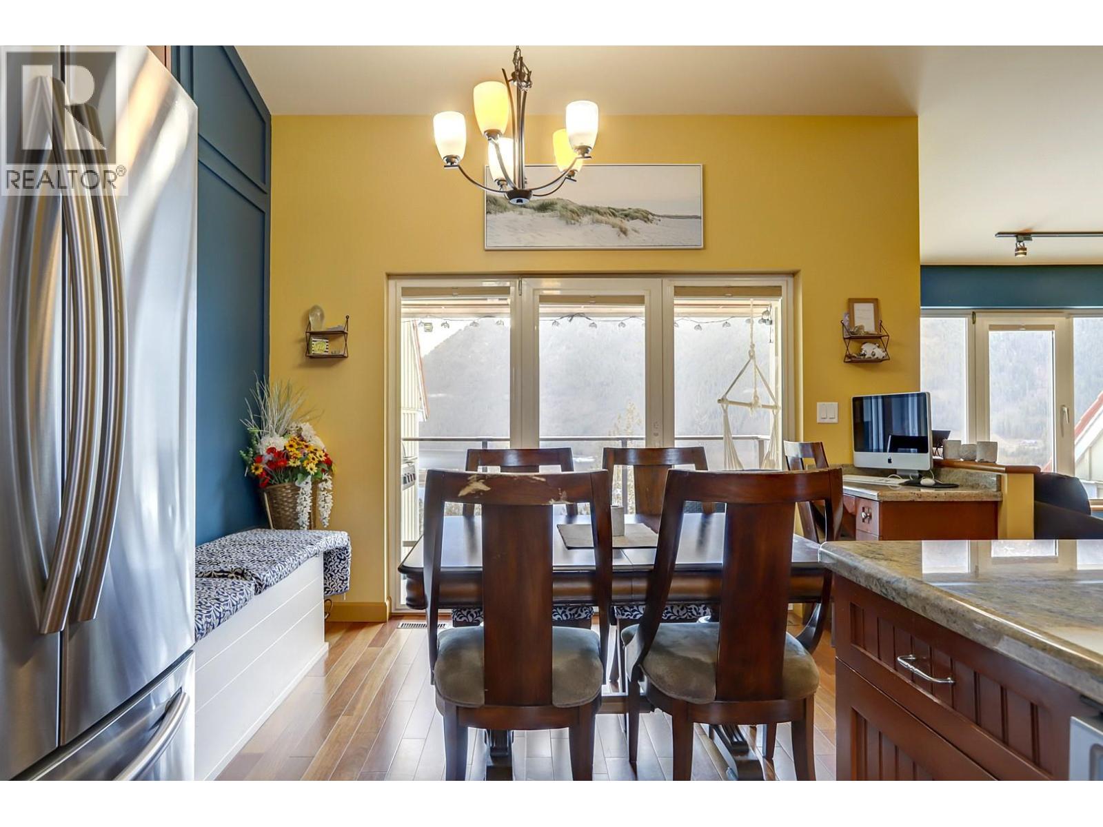 500 Old Spallumcheen Road Unit# 104, Sicamous