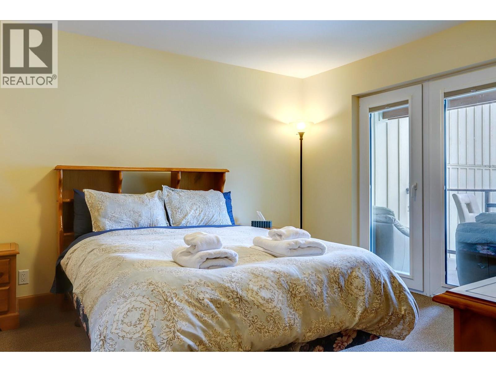 500 Old Spallumcheen Road Unit# 104, Sicamous