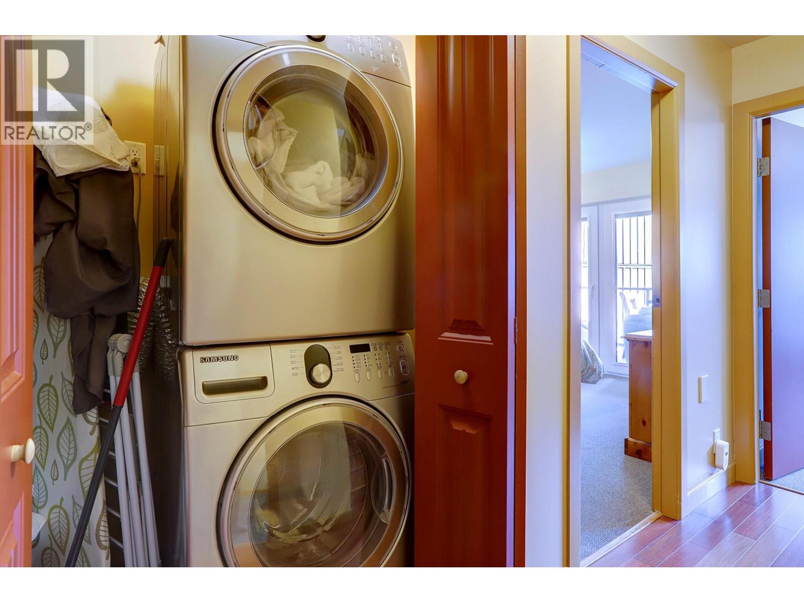 500 Old Spallumcheen Road Unit# 104, Sicamous