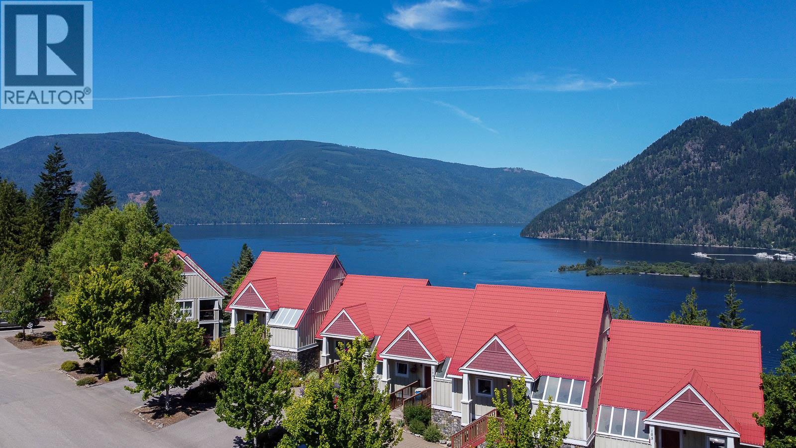 500 Old Spallumcheen Road Unit# 104, Sicamous