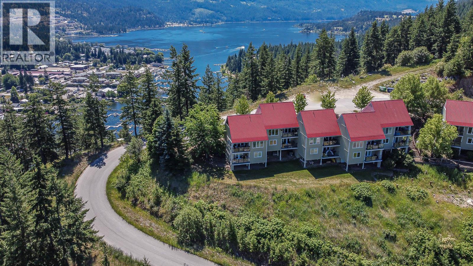 500 Old Spallumcheen Road Unit# 104, Sicamous
